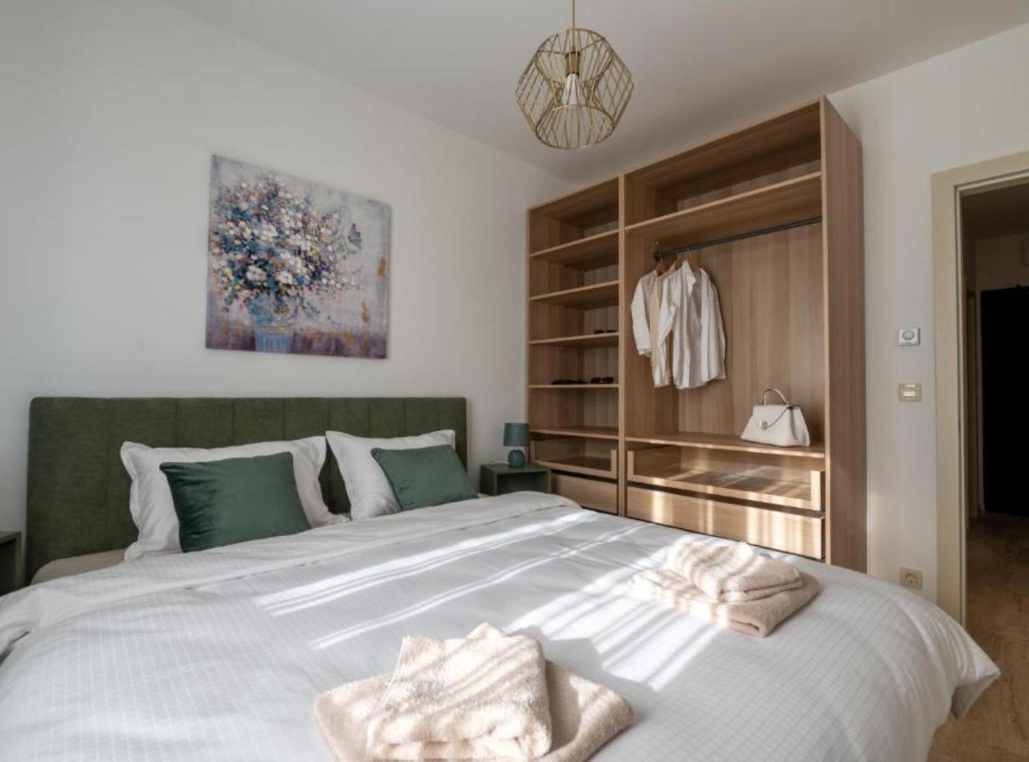 Apartment Kona - Free Parking & Self Check-In Ivanja Reka Eksteriør bilde