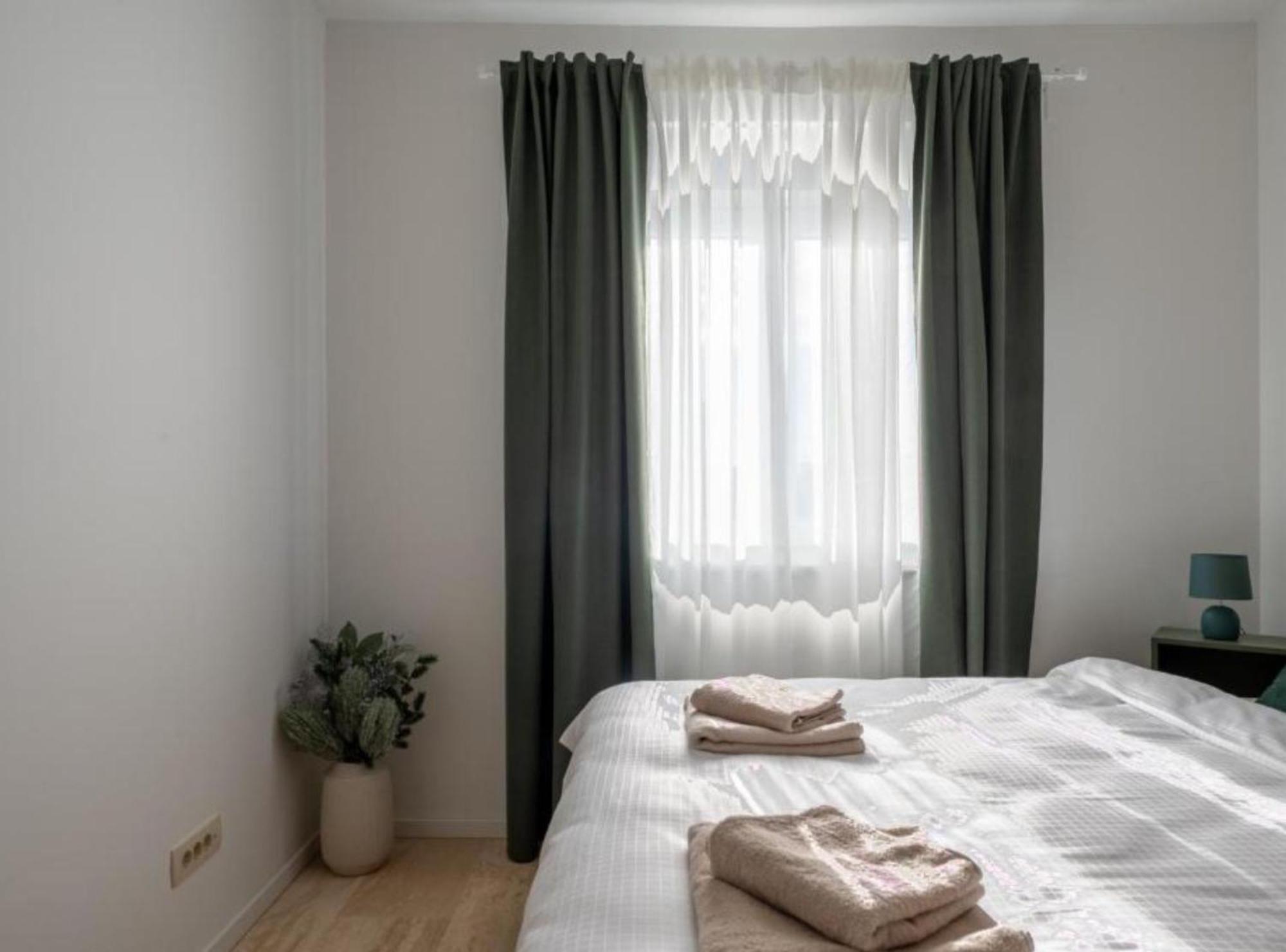 Apartment Kona - Free Parking & Self Check-In Ivanja Reka Eksteriør bilde