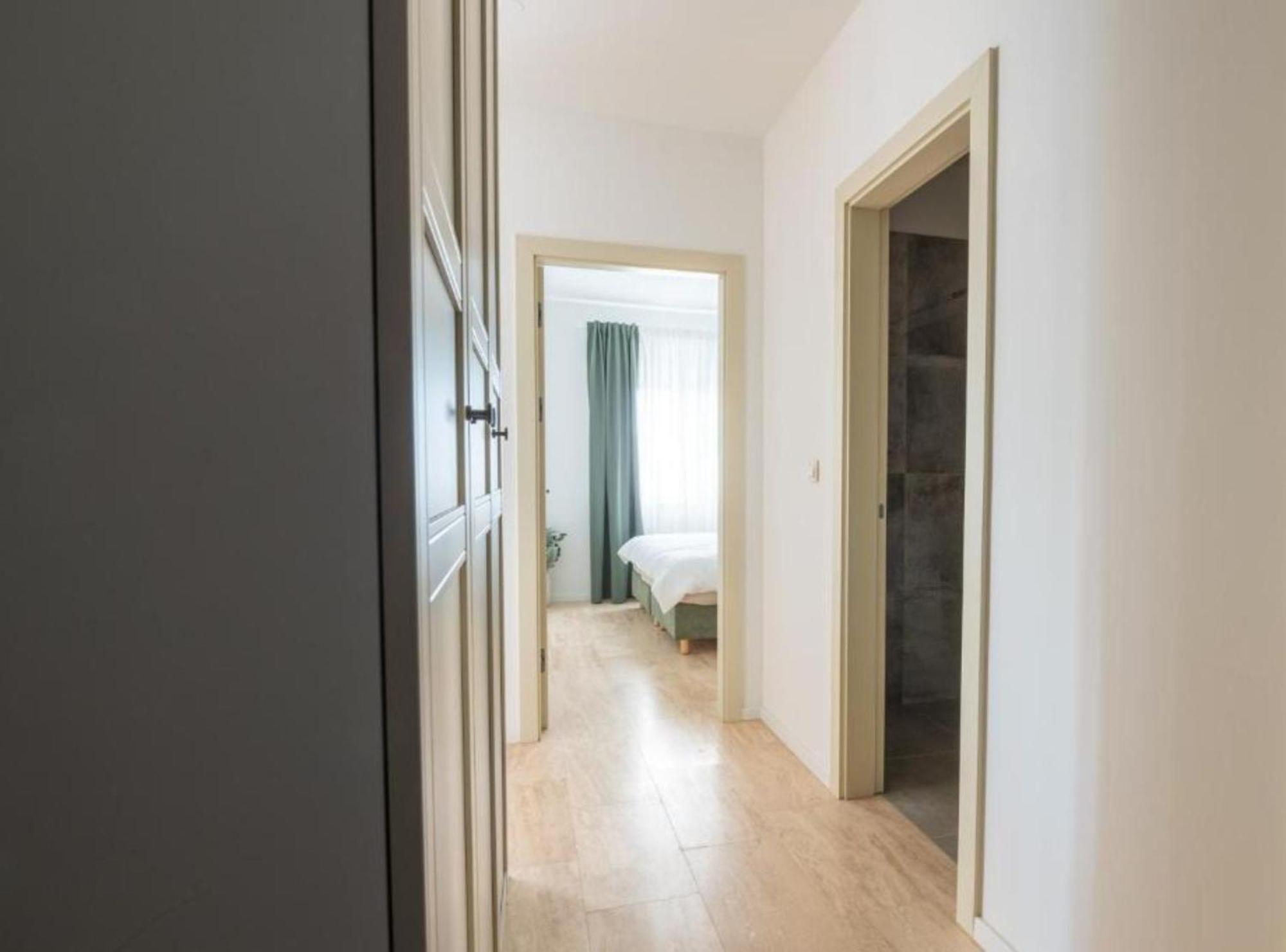 Apartment Kona - Free Parking & Self Check-In Ivanja Reka Eksteriør bilde